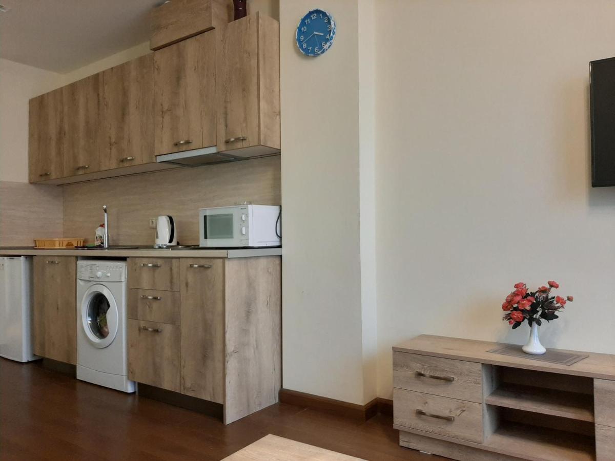 Pride Properties Welcomes You At 17 Buzant St 11-166 Yerevan Armenia 외부 사진