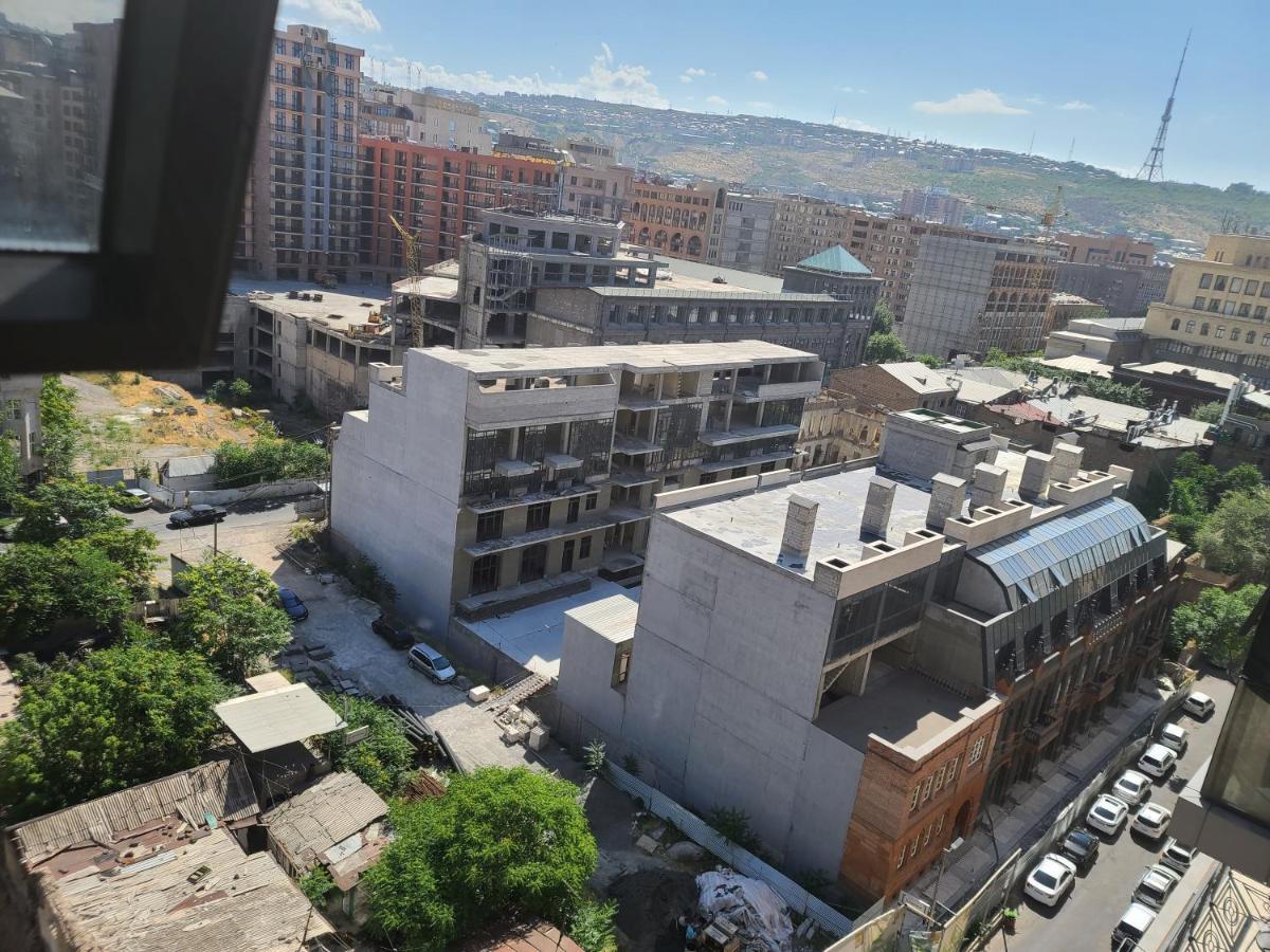 Pride Properties Welcomes You At 17 Buzant St 11-166 Yerevan Armenia 외부 사진